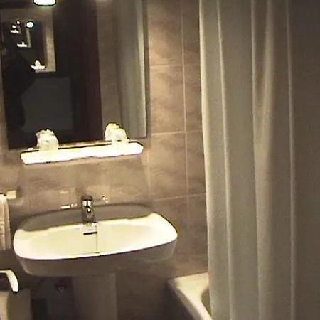 Zapata Hotel 2*